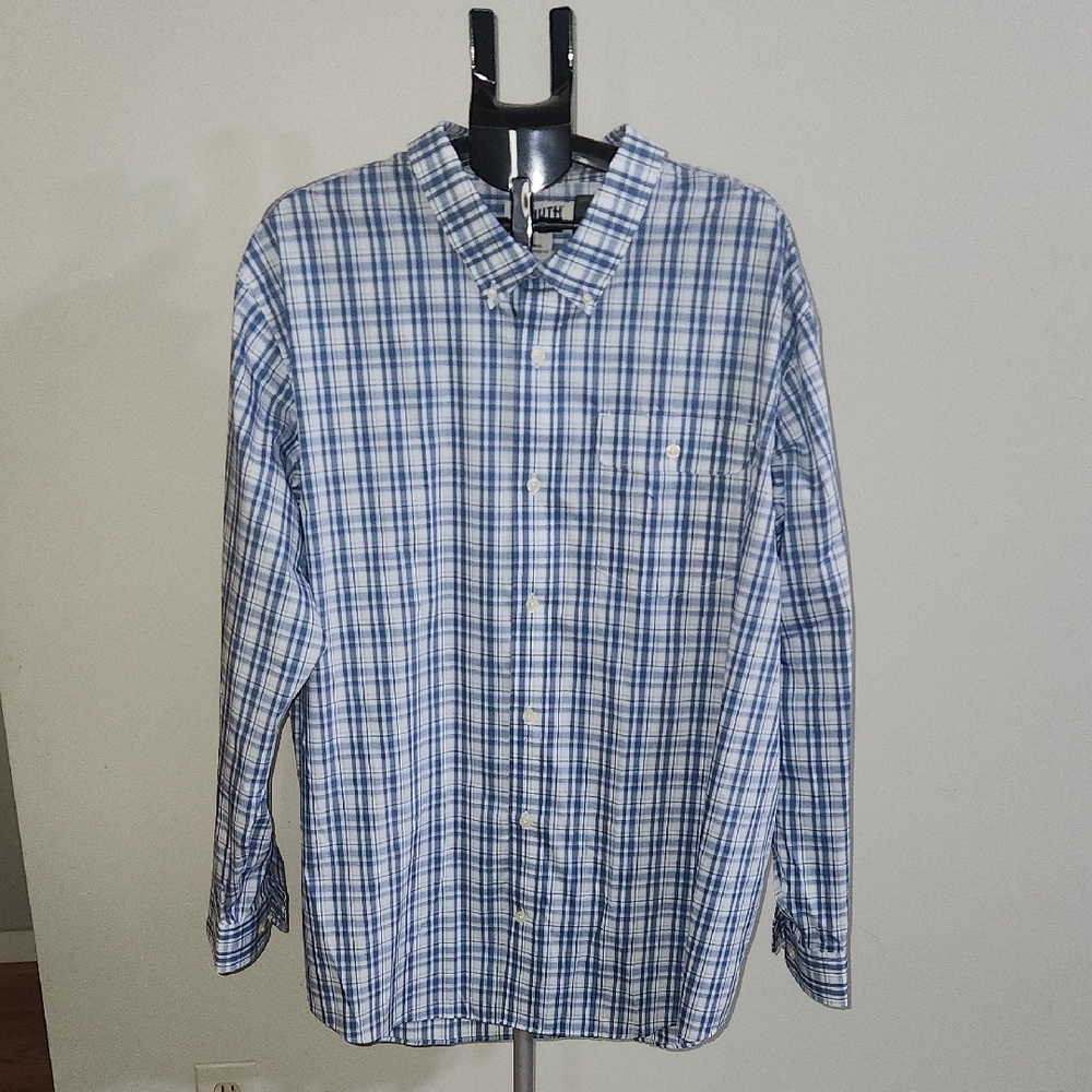 NWOT Duluth Trading Co Blue and White Checkered Men's Shirt. 3XL.